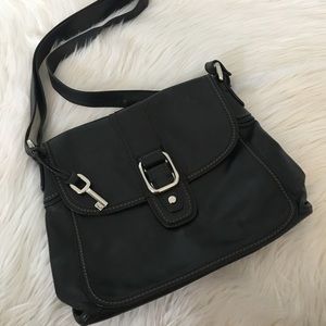 Fossil Black leather crossbody bag!✨